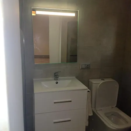 Manolin Apartment *